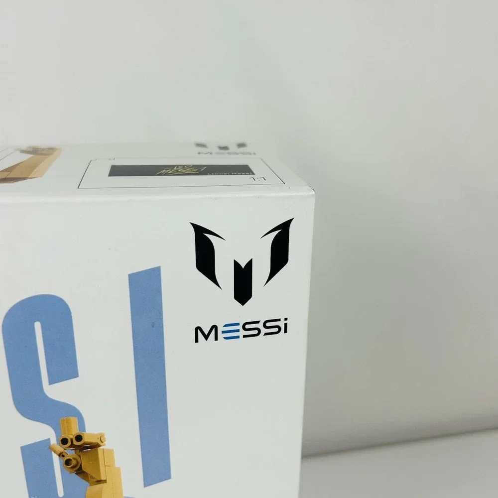 Lionel Messi Soccer Legend Lego 958pc Argentina World Cup Soccer Football - Picture 5 of 12